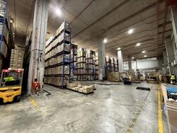 Jalan Buroh (D22), Warehouse #578701241